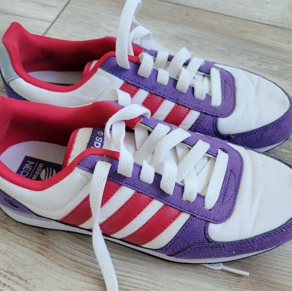 Adidas Sneakers Size 5.5 White Purple Red - Picture 1 of 5